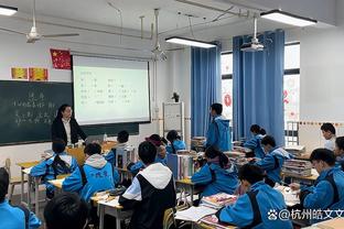 真大腿！新赛季贝林厄姆已获11次全场最佳，比队内第二名多9次